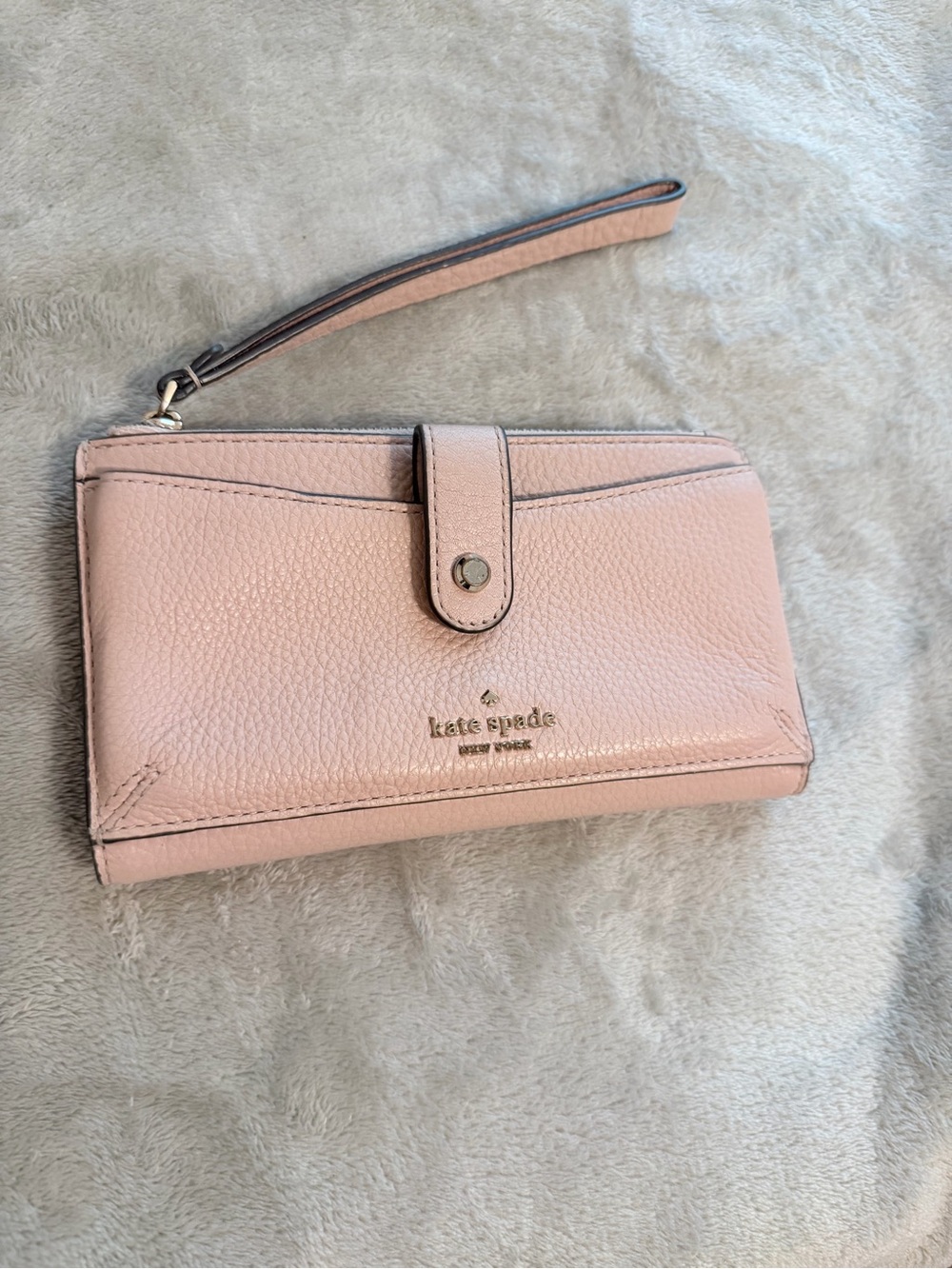 Kate Spade Jackson Phone Wristlet